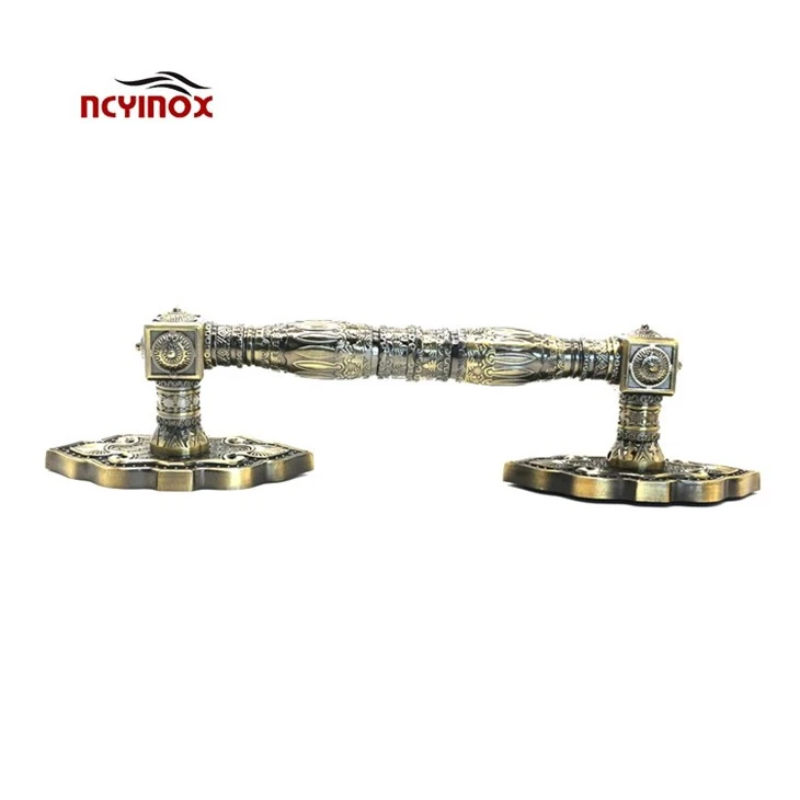 Firm And Exquisite Classical Golden Door Handle