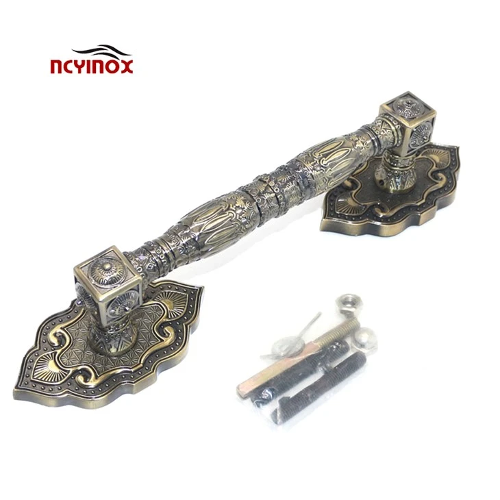 Firm And Exquisite Classical Golden Door Handle
